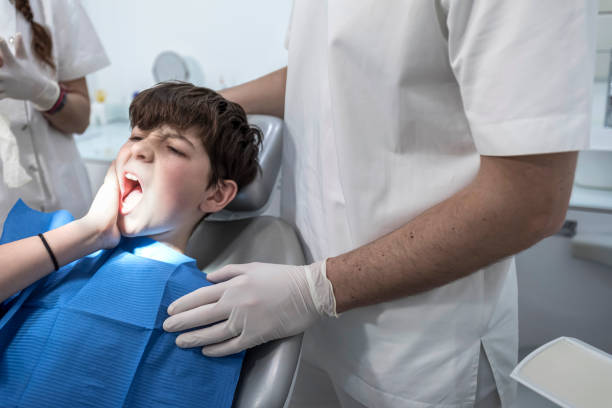 Best Urgent Tooth Repair  in Milton, WI